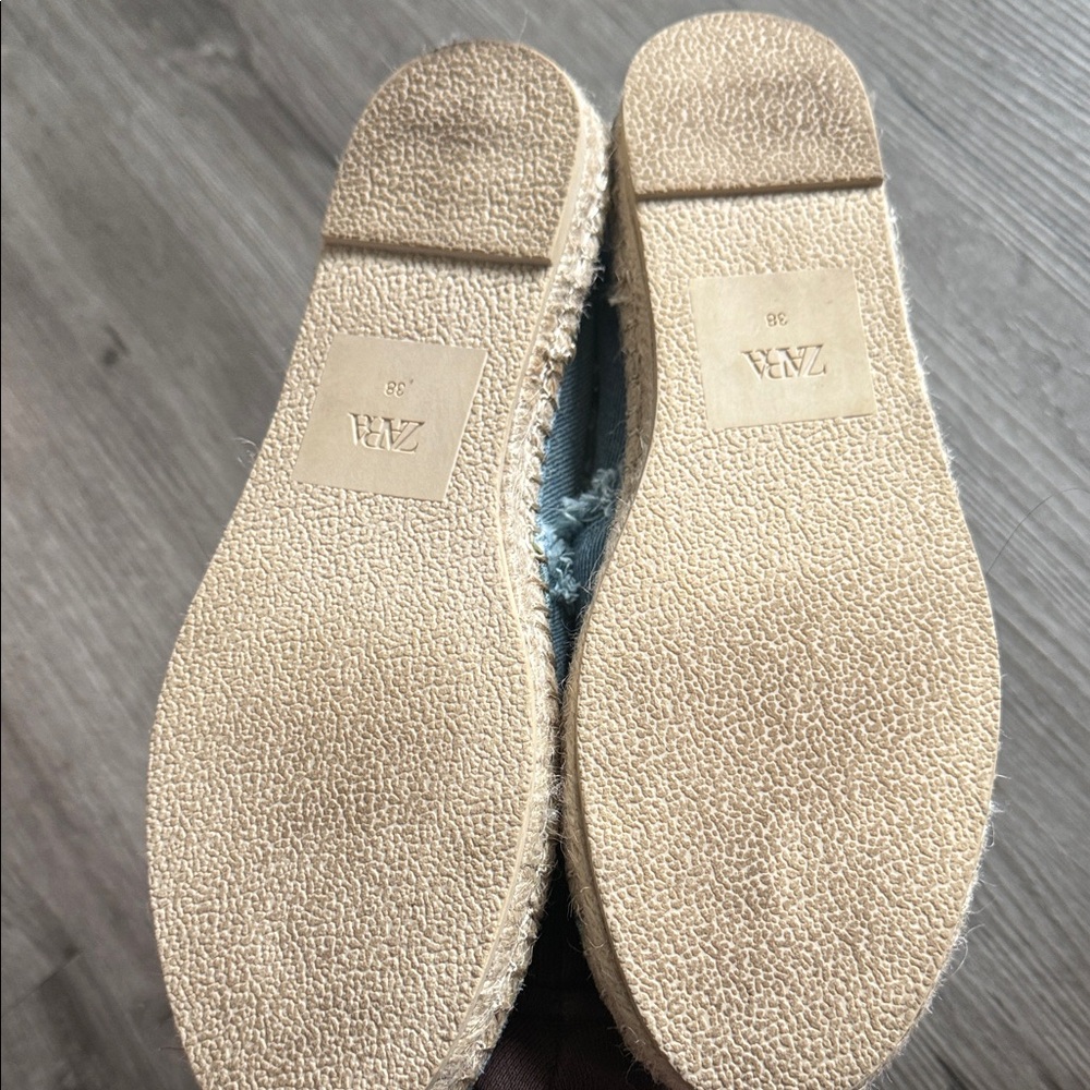 Casual Denim Slip-On Shoes in Light Blue - Picture 3 of 5